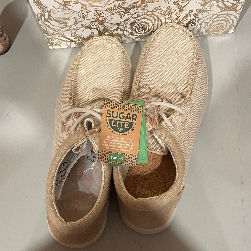 Sanuk Sugar Lite Beige Casual Shoes Size 9